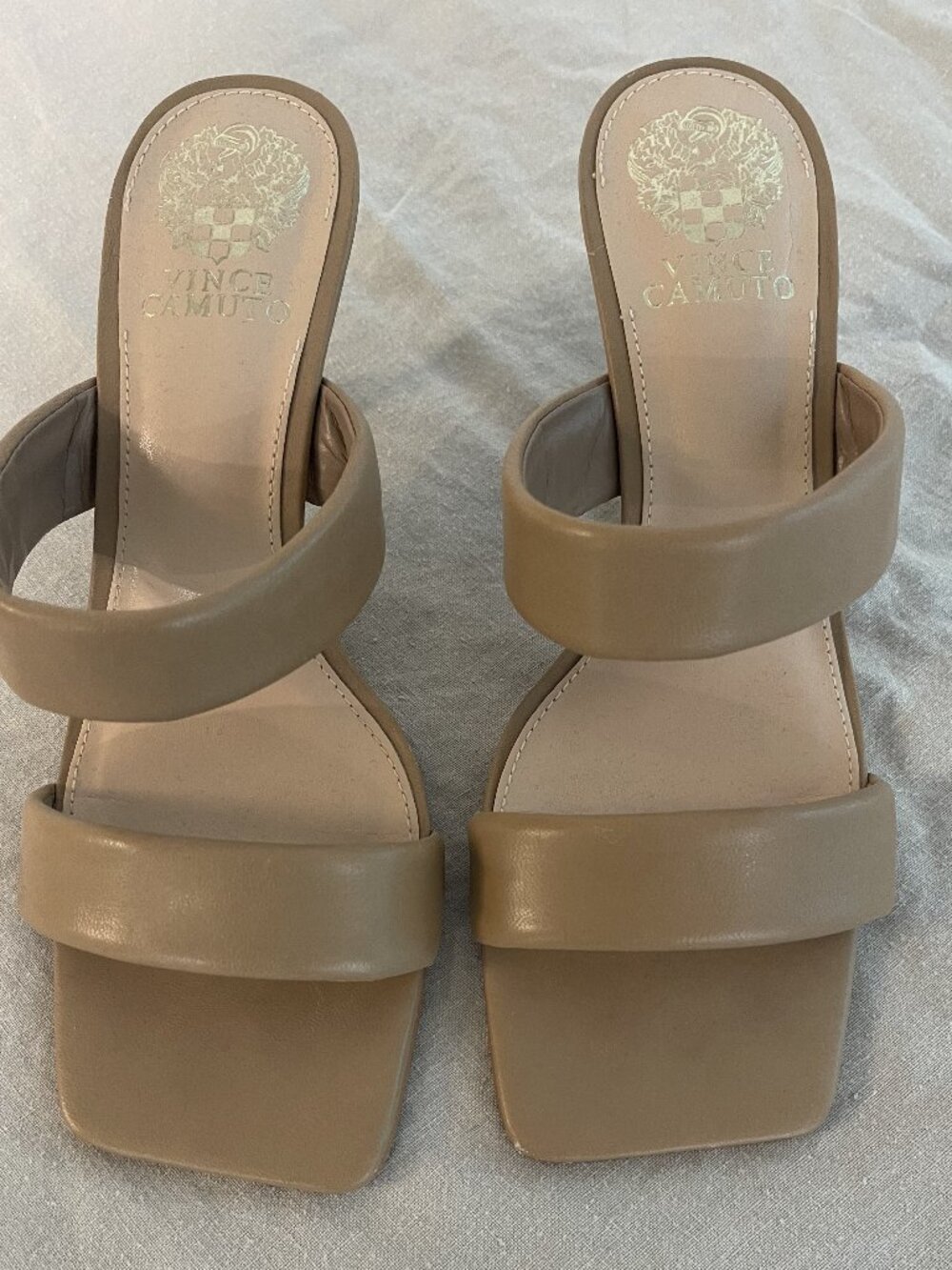 Vince Camuto Tan Strappy Sandal Heels Size 7M